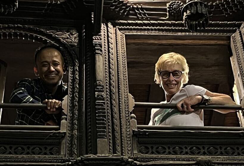 تختخواب و صبحانه Newa Chen Historic House Unesco