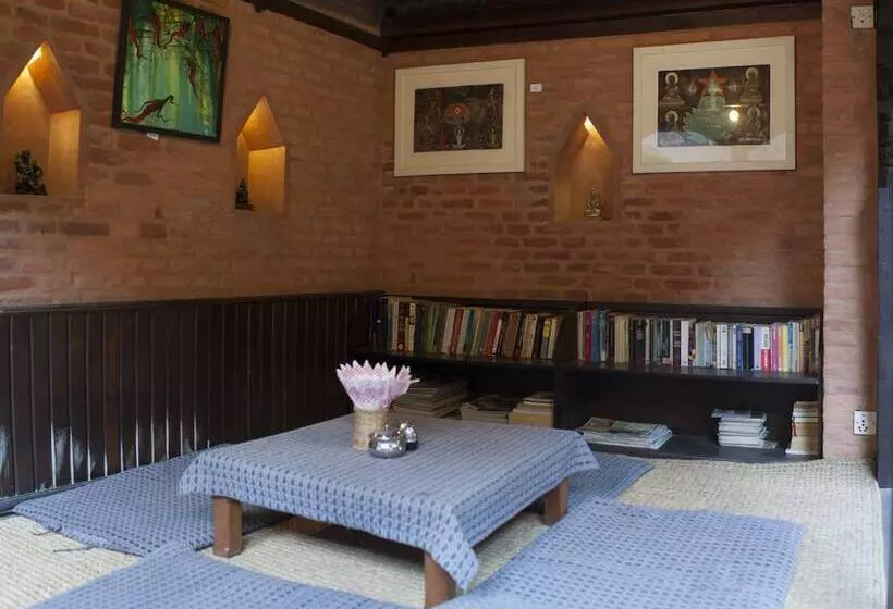 تختخواب و صبحانه Newa Chen Historic House Unesco