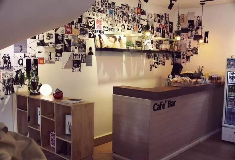 Cozycloud Backpackers Hostel