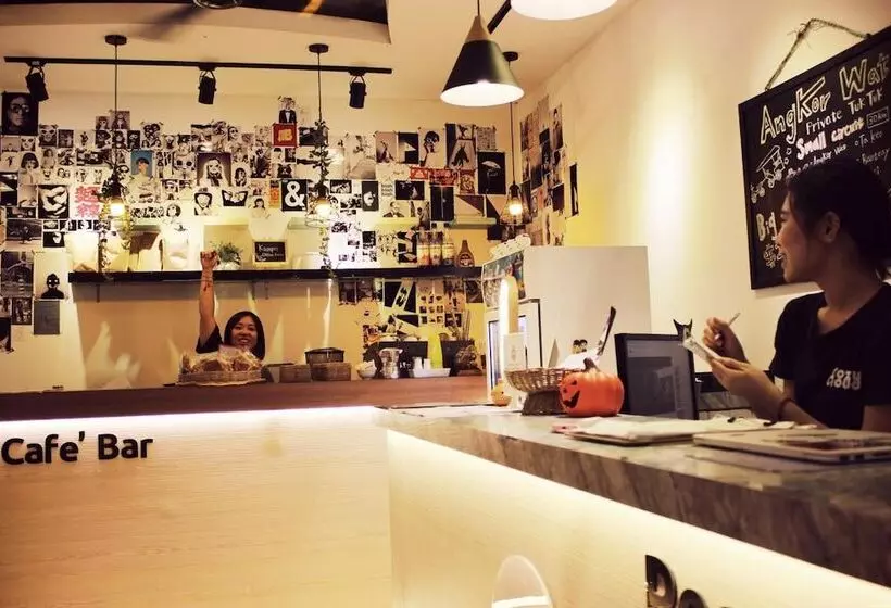 Cozycloud Backpackers Hostel