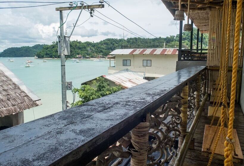 Happiness Hostel El Nido