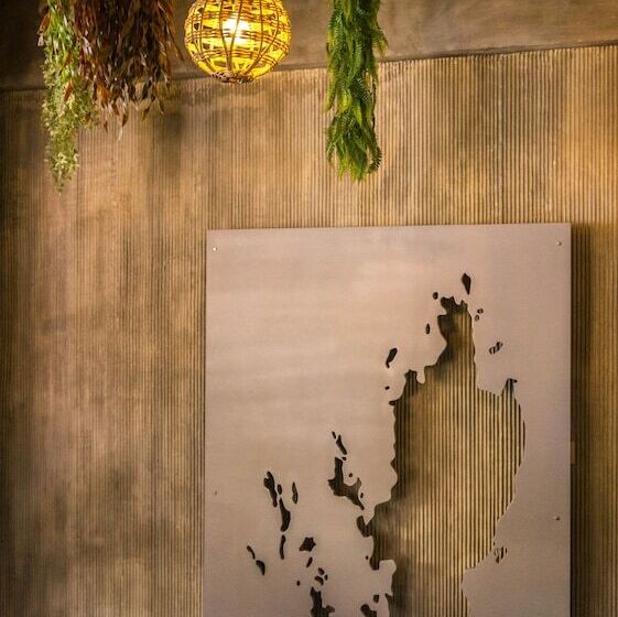 Happiness Hostel El Nido