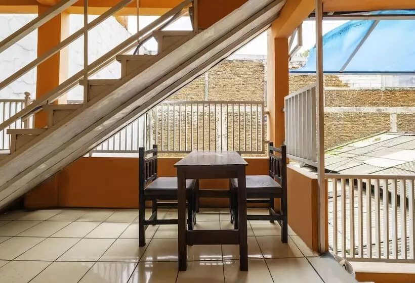 Hostelli Pondok Tajlibu Syifa