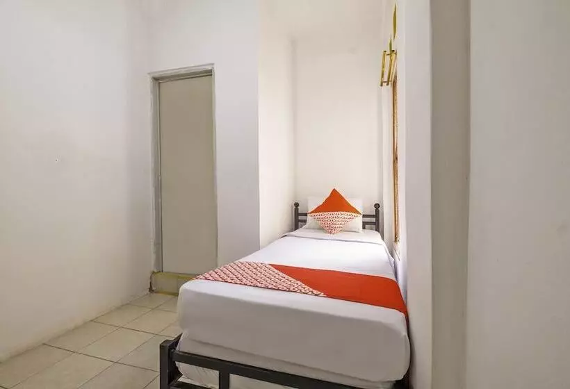 Hostelli Pondok Tajlibu Syifa