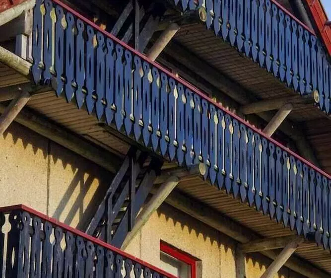 Hotelli Gjaargardur Guesthouse Gjogv