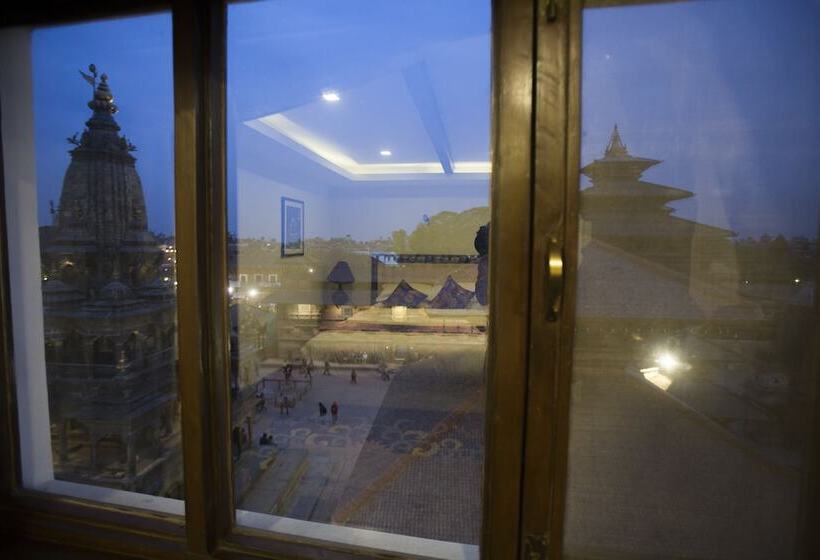 هتل Heranya La:ku