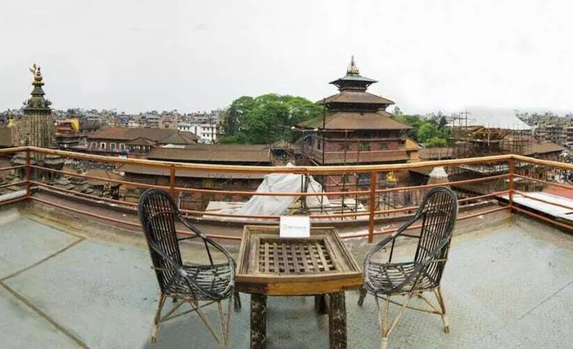 هتل Heranya La:ku