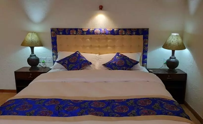 هتل Heranya La:ku