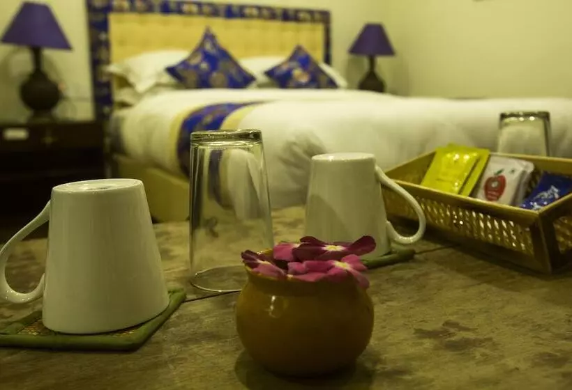 هتل Heranya La:ku