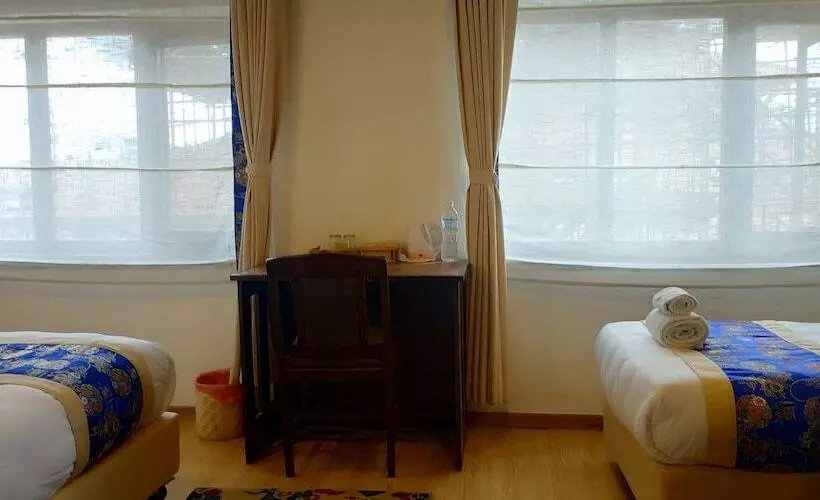 هتل Heranya La:ku