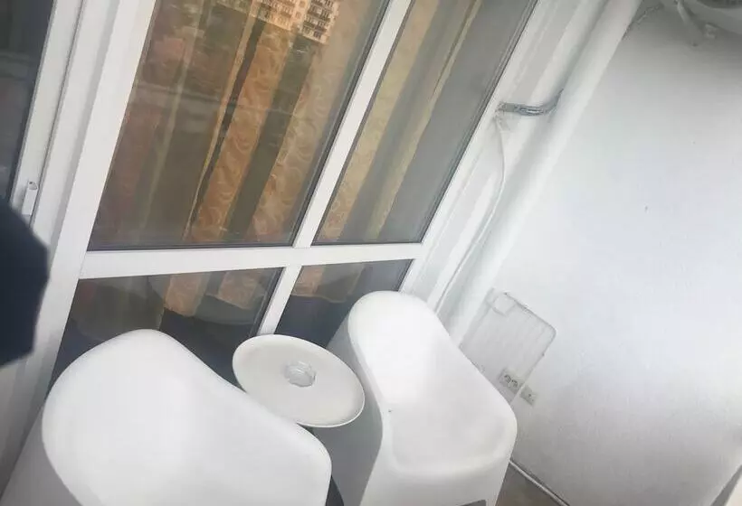 Hotelli Joy Apartments