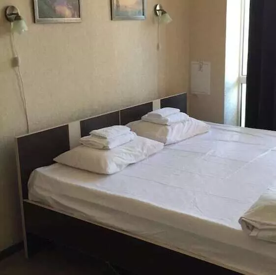 Hotelli Joy Apartments