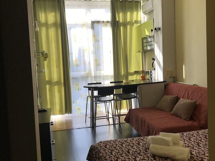 בית מלון כפרי Joy Apartments