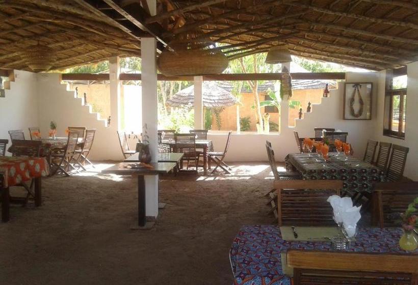 هتل Le Kinkéliba Lodge