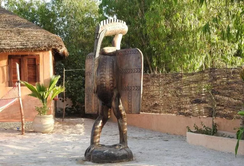هتل Le Kinkéliba Lodge