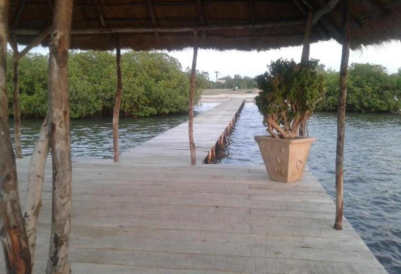 هتل Le Kinkéliba Lodge