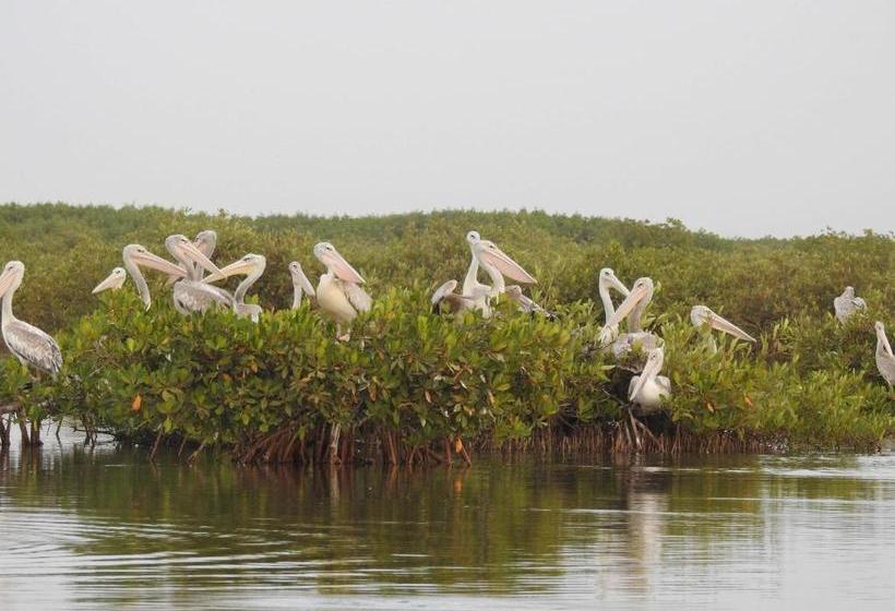 هتل Le Kinkéliba Lodge