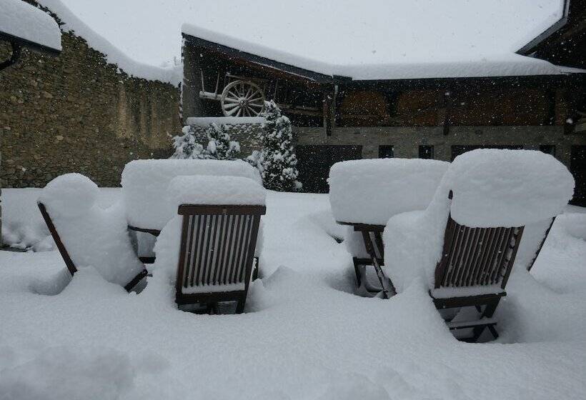 پانسیون Cal Marrufes