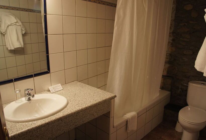 پانسیون Cal Marrufes