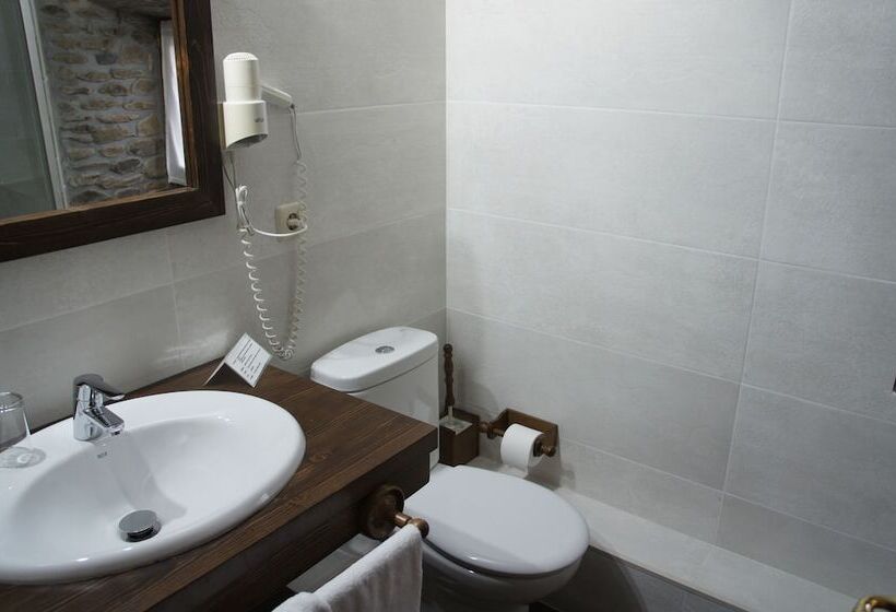 پانسیون Cal Marrufes