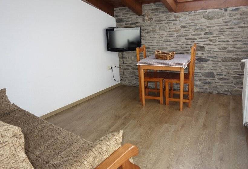 پانسیون Cal Marrufes