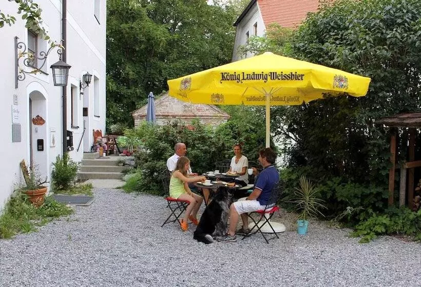 Majatalo Ultra Alpes