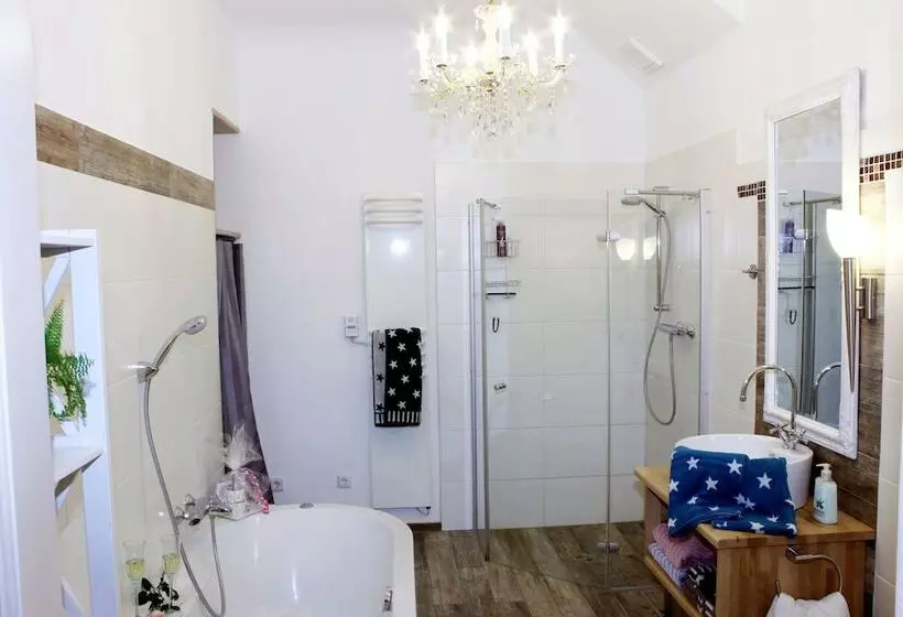 Majatalo Ultra Alpes