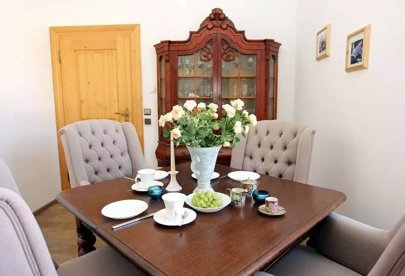 Majatalo Ultra Alpes