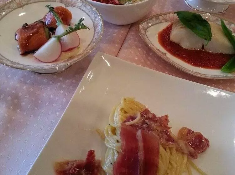 Ryokan Belle Cour Inomata