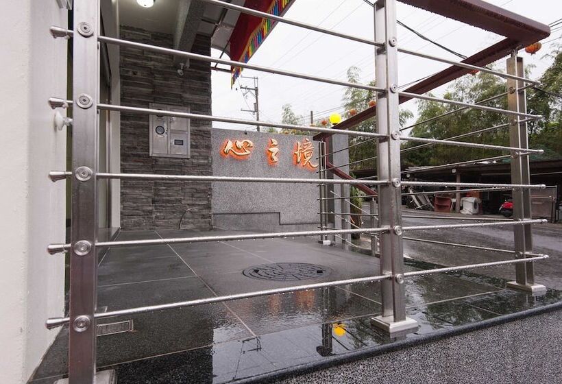 تختخواب و صبحانه Placeofheart