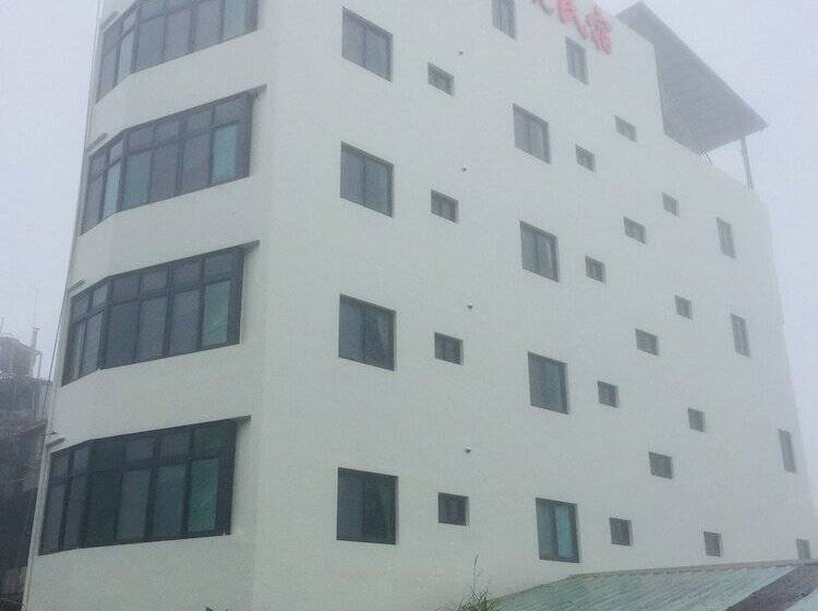 تختخواب و صبحانه Placeofheart