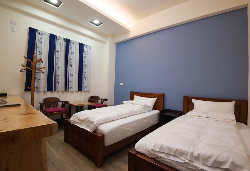 تختخواب و صبحانه Placeofheart