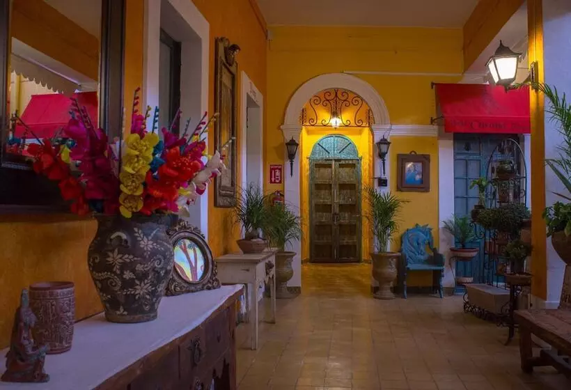 ホテル Casona Tlaquepaque Temazcal Y Spa
