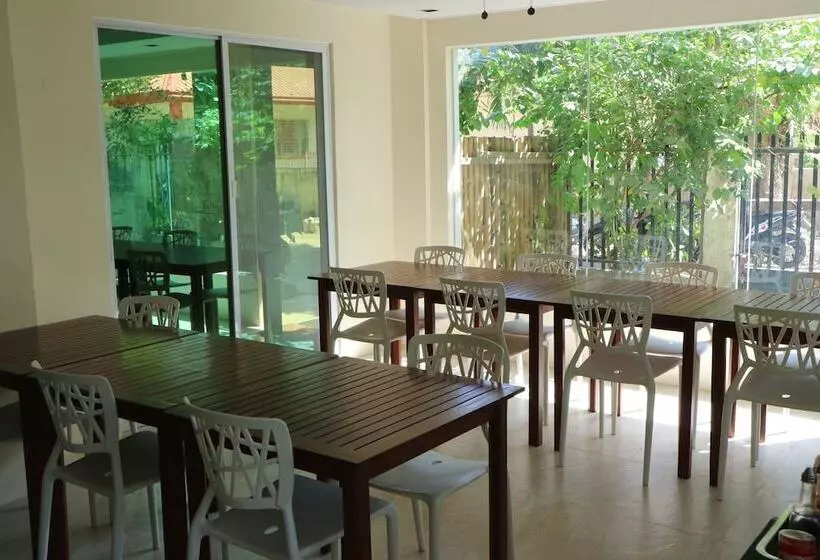 Hotelli Giecel Pension