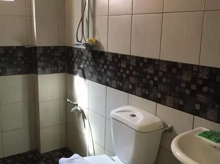 Hotelli Giecel Pension