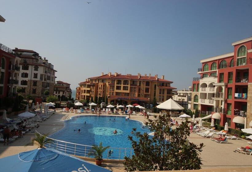 Menada Saint George Palace