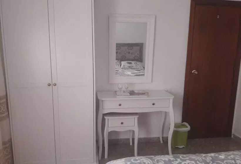 Majatalo сasa Nadin