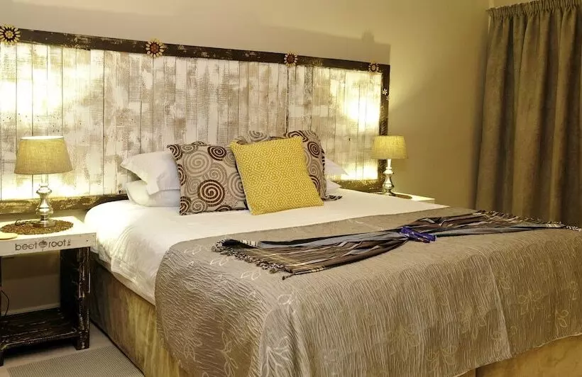 Majatalo Country Park