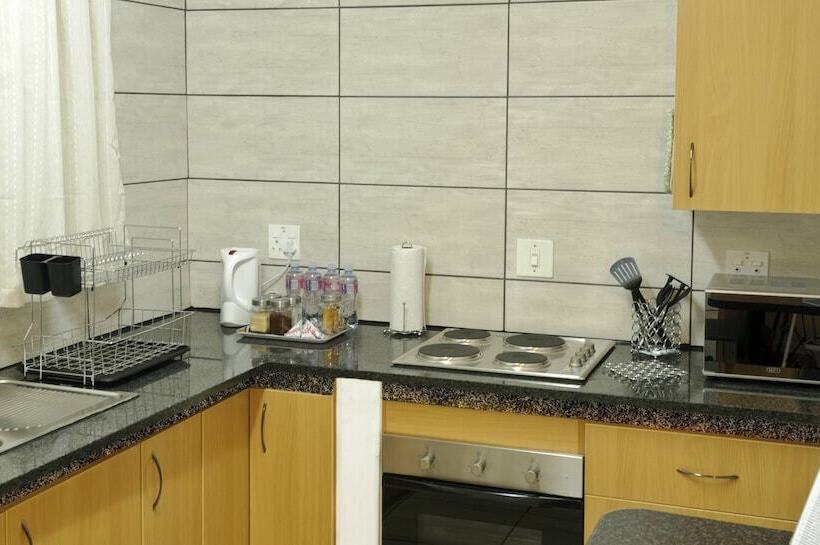 פנסיון Country Park