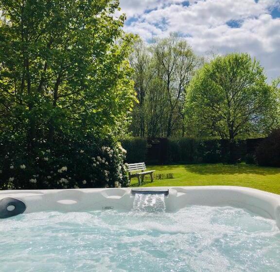 ペンション Distant Hills Guest House