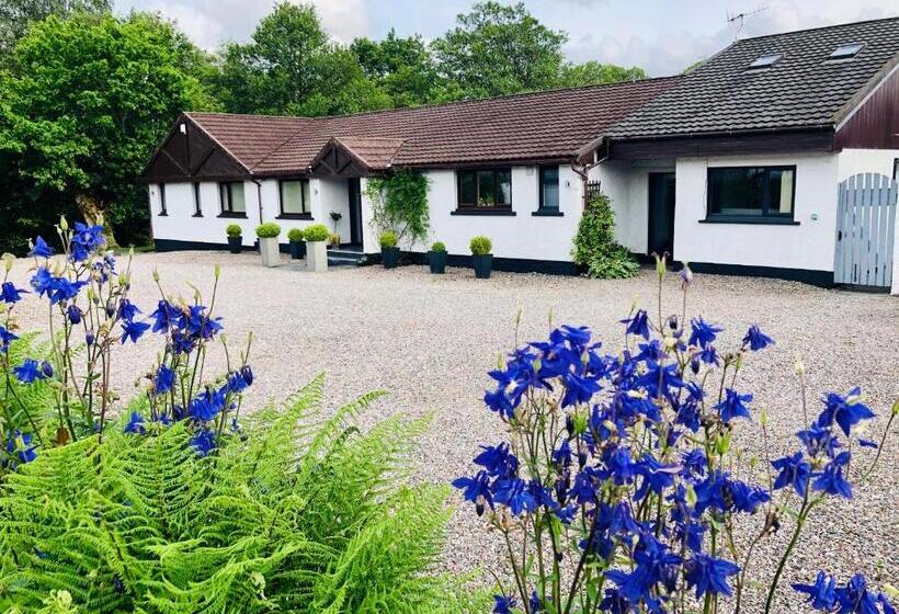 ペンション Distant Hills Guest House