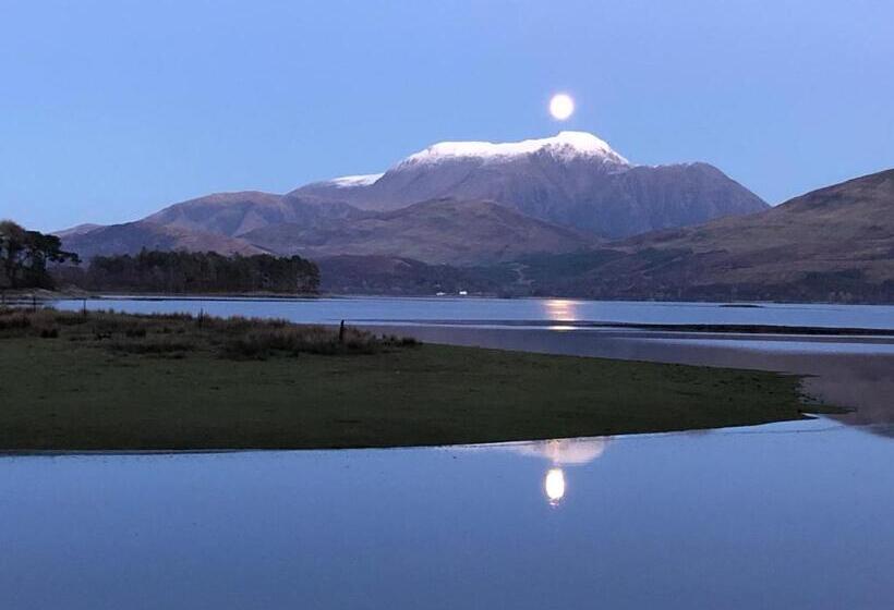 ペンション Distant Hills Guest House