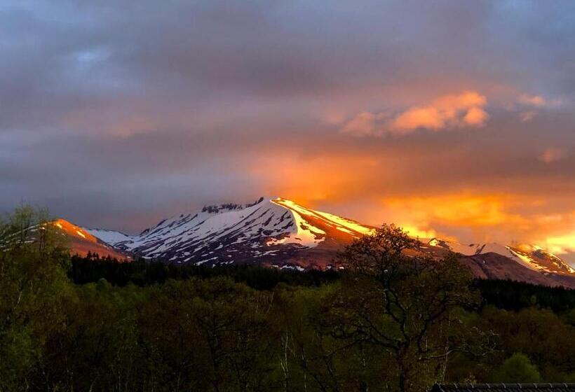 ペンション Distant Hills Guest House