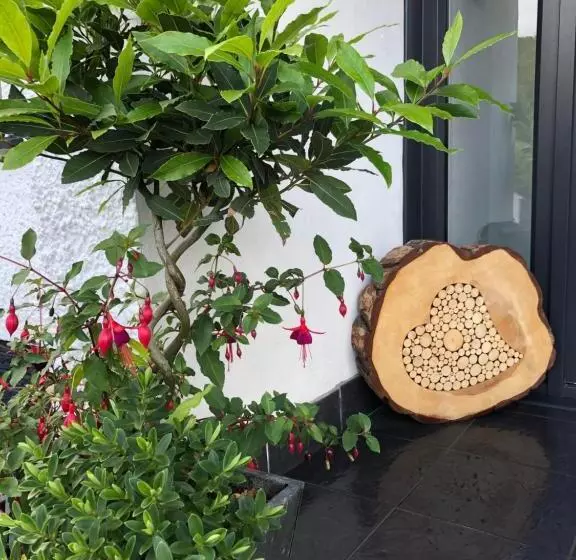 Majatalo Distant Hills Guest House