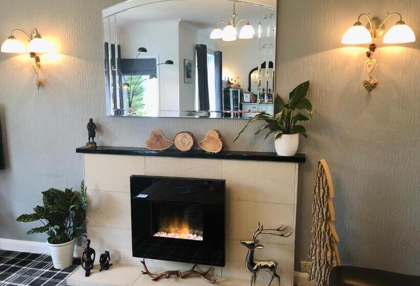 ペンション Distant Hills Guest House