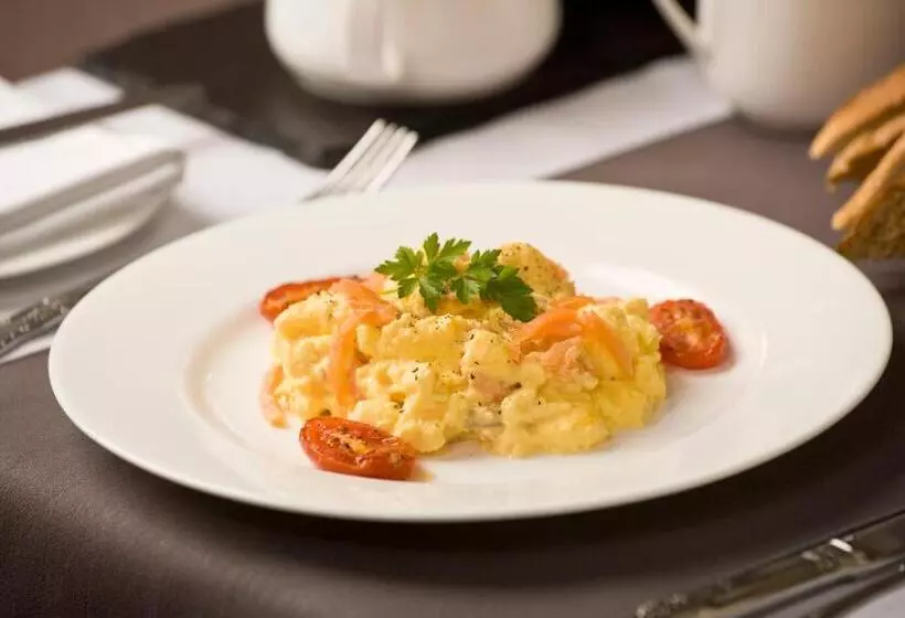 Majatalo Distant Hills Guest House