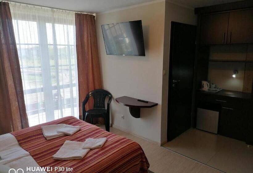 ペンション Eurybia