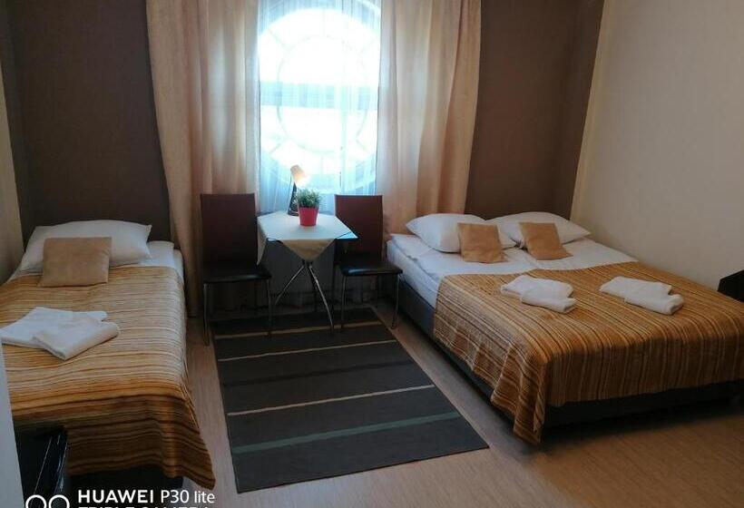 ペンション Eurybia