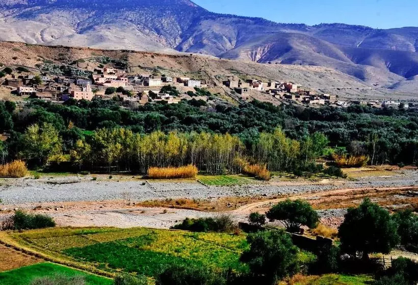 پانسیون Gîte D étape Imsker