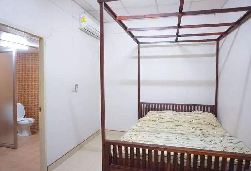 ペンション Na Thammachart